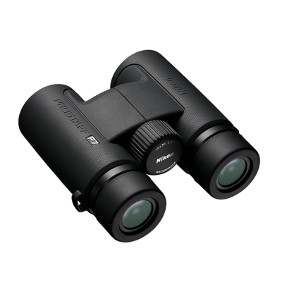 (Bild für) Nikon Prostaff P7 Fernglas 10x30